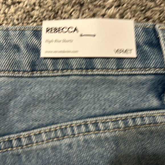 Vervet Denim Rebecca Distressed Frayed Hem Denim Shorts XS - Picture 4 of 4